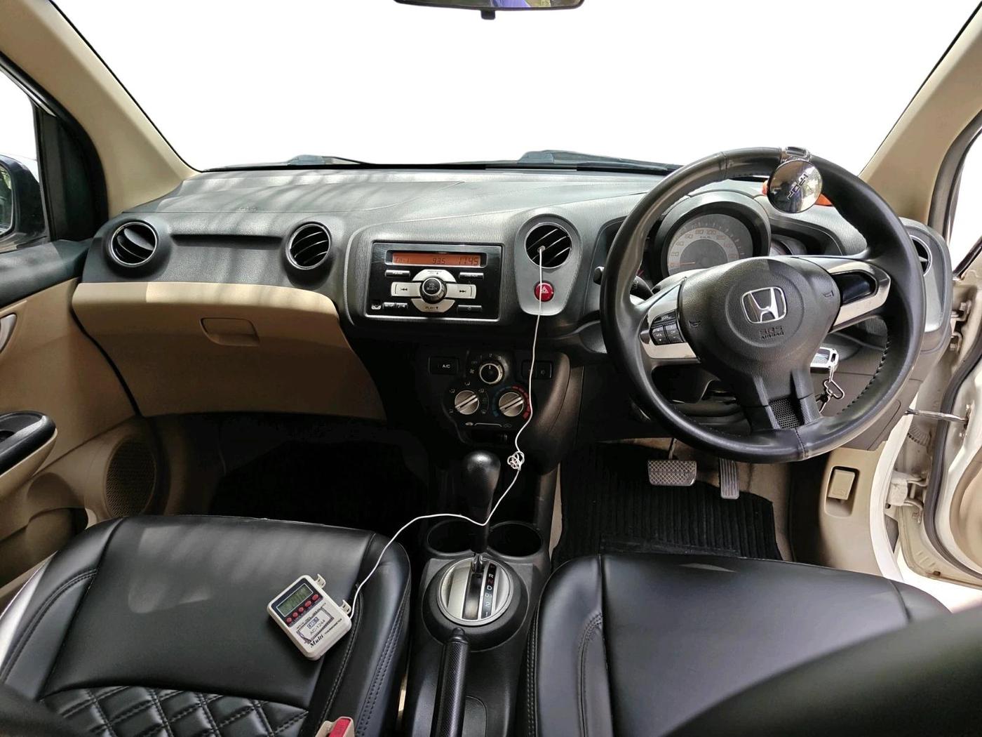 2014 Honda Brio VX AT, Petrol, Automatic, 51,555 km, interior