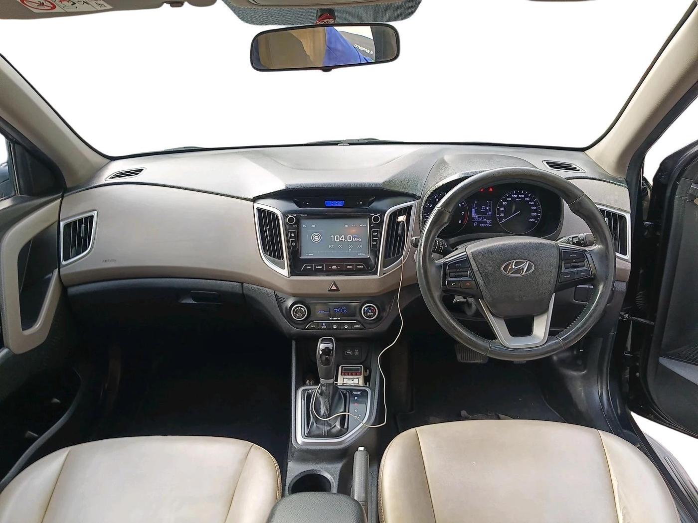 2017 Hyundai Creta SX PLUS AT 1.6 PETROL, Petrol, Automatic, 1,05,445 km, interior