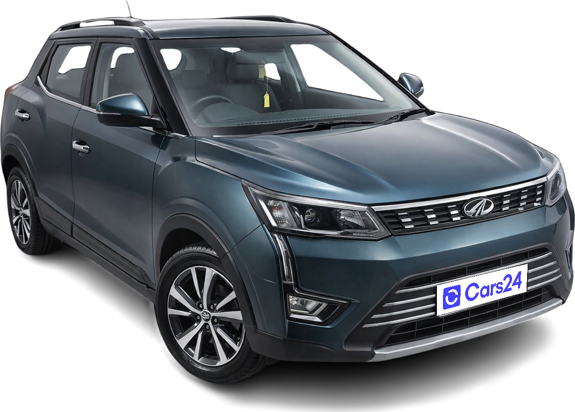 2019 Mahindra XUV300 - SUV - Petrol - Manual - ₹4.80 lakh