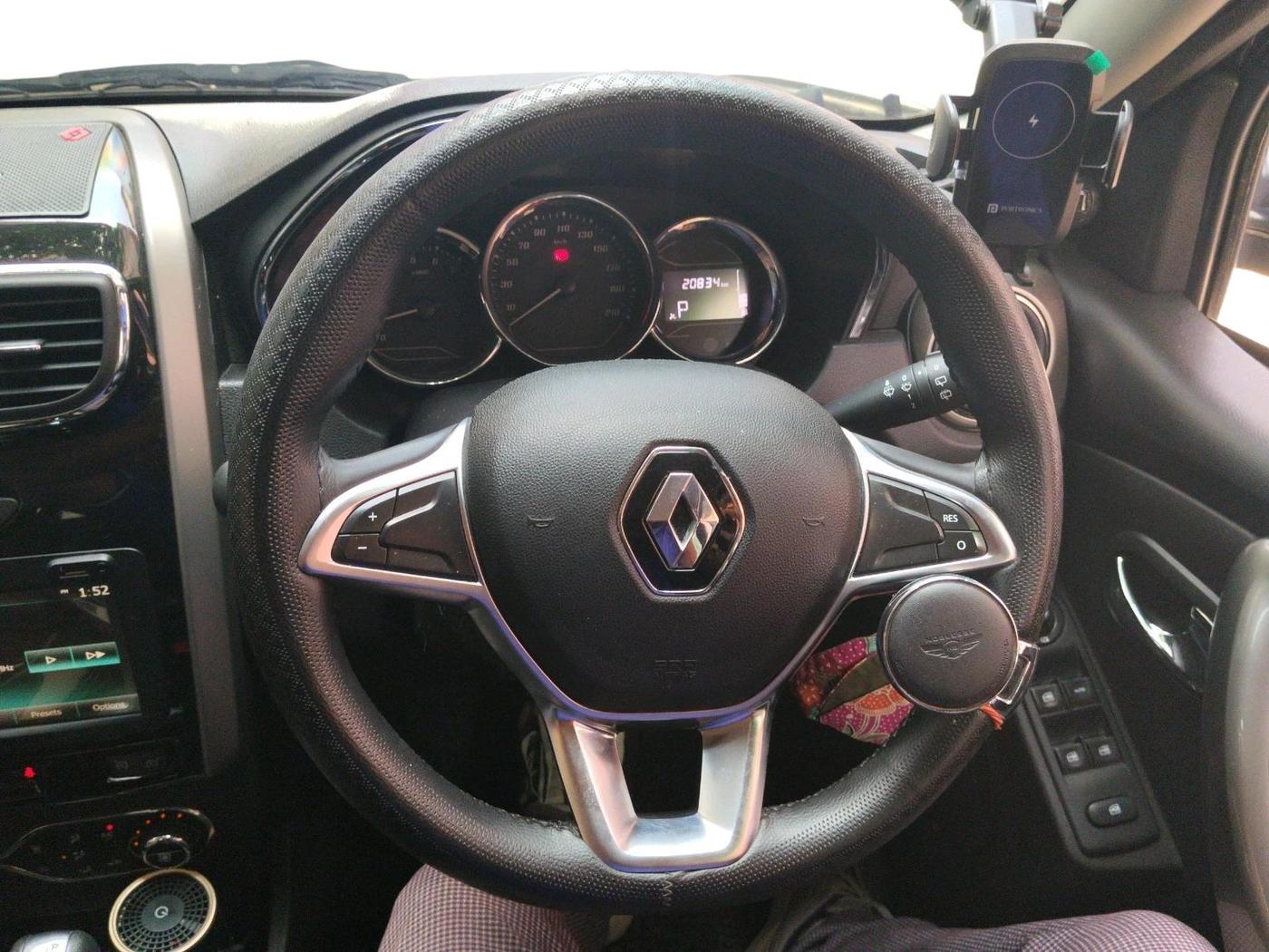 2021 Renault Duster RXZ 1.3 TURBO PETROL CVT, Petrol, Automatic, 20,834 km, interior
