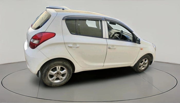2011 Hyundai i20 MAGNA 1.2, CNG, Manual, 1,45,323 km, exterior