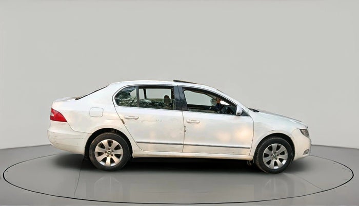 2011 Skoda Superb ELEGANCE 1.8 TSI AT, Petrol, Automatic, 43,684 km, exterior