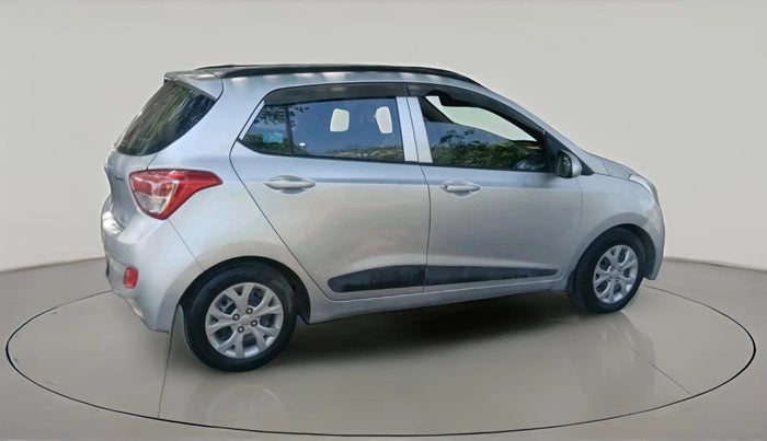 2015 Hyundai Grand i10 SPORTZ 1.2 KAPPA VTVT, Petrol, Manual, 1,08,187 km, exterior
