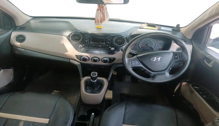 2015 Hyundai Grand i10 SPORTZ 1.2 KAPPA VTVT, Petrol, Manual, 1,08,187 km, interior