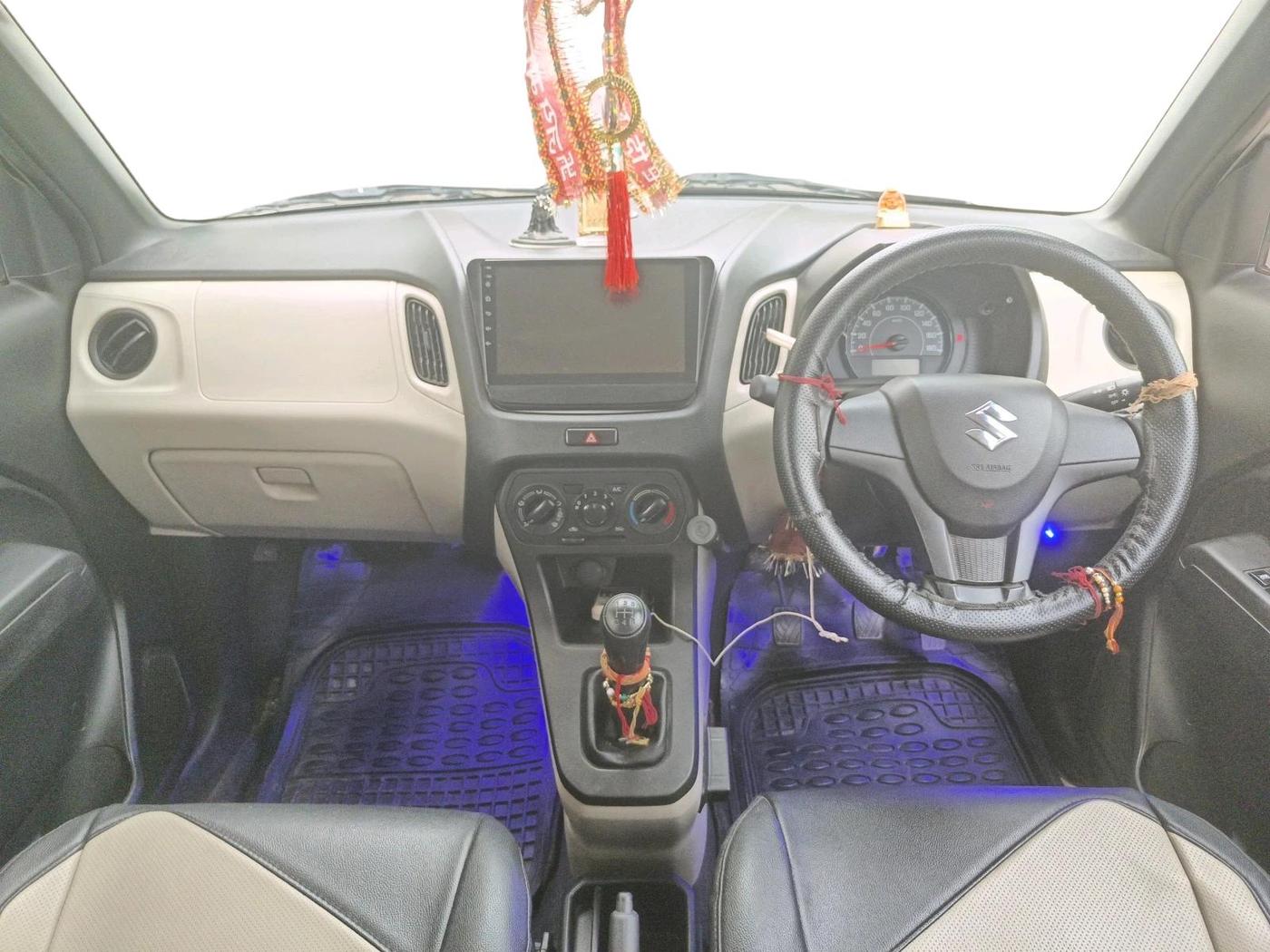 2019 Maruti New Wagon-R LXI 1.0, Petrol, Manual, 10,812 km, interior