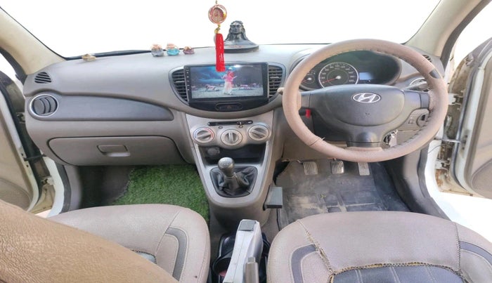 2012 Hyundai i10 MAGNA 1.1, CNG, Manual, 1,44,087 km, interior