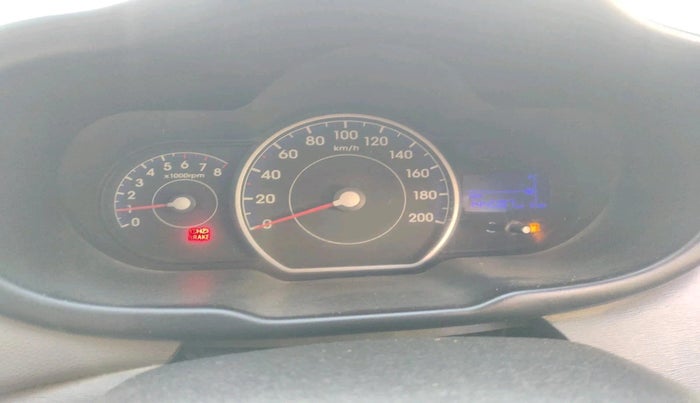 2012 Hyundai i10 MAGNA 1.1, CNG, Manual, 1,44,087 km, interior