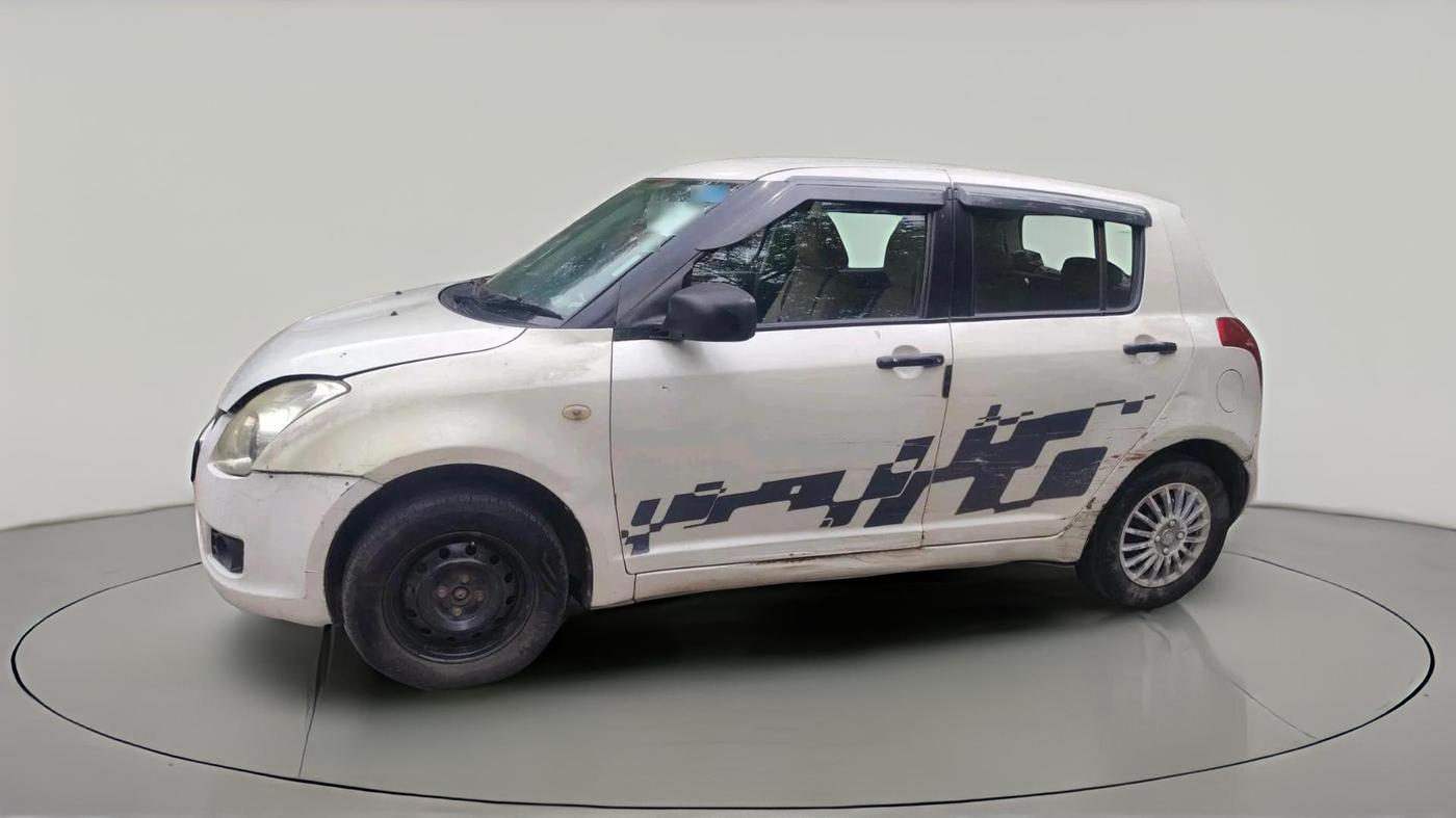 2011 Maruti Swift VXI, CNG, Manual, 1,25,866 km, exterior