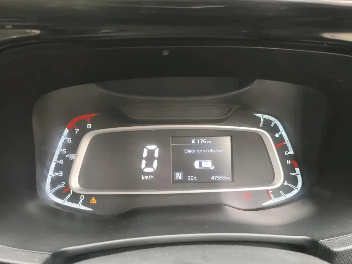 2020 KIA SONET HTK PLUS 1.0 IMT, Petrol, Manual, 47,333 km, interior