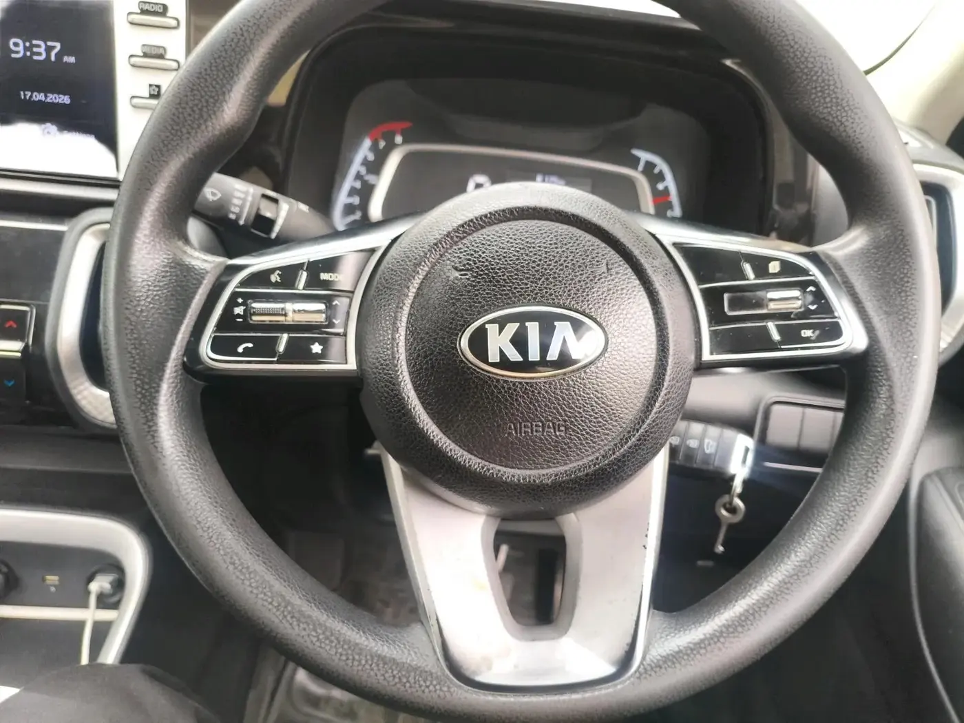 2020 KIA SONET HTK PLUS 1.0 IMT, Petrol, Manual, 47,333 km, interior