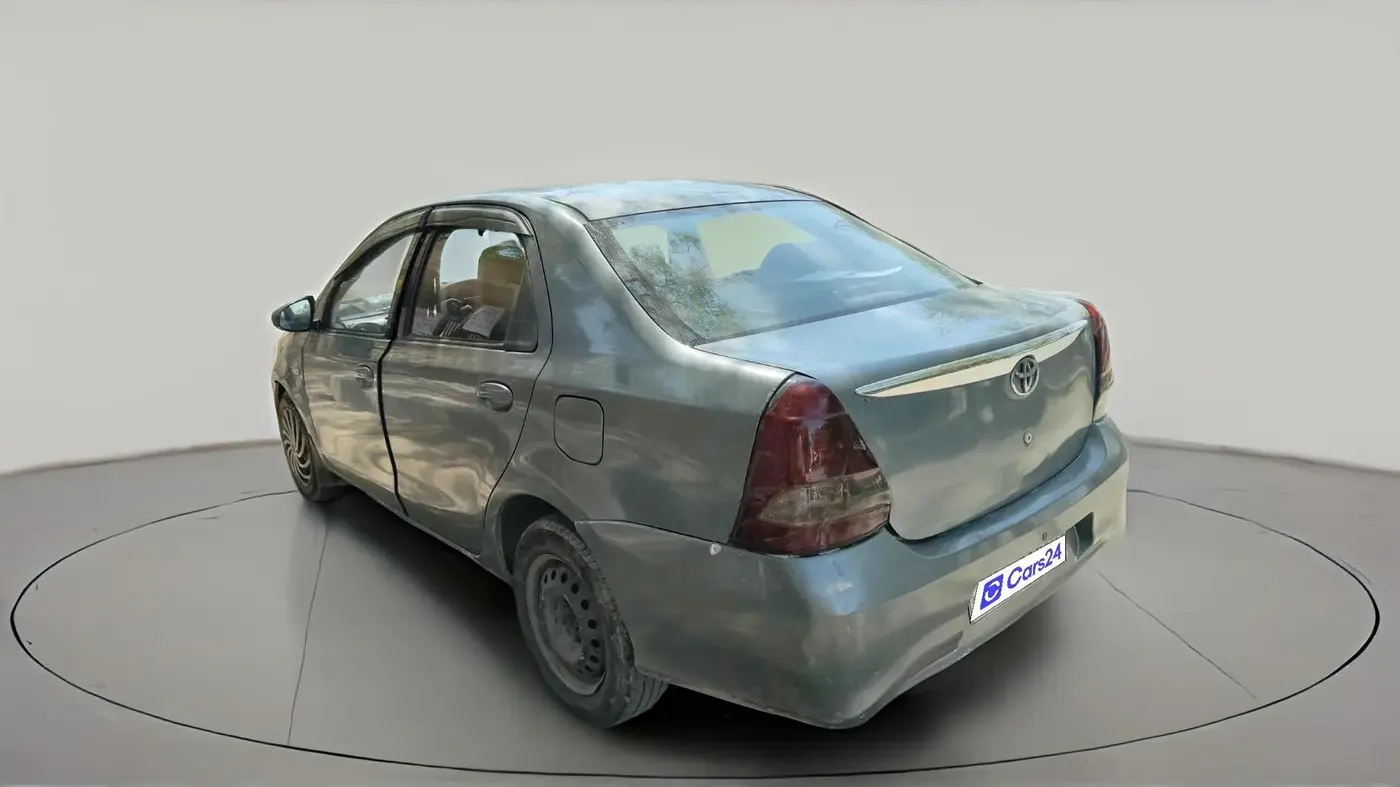 2013 Toyota Etios G, CNG, Manual, 95,110 km, exterior