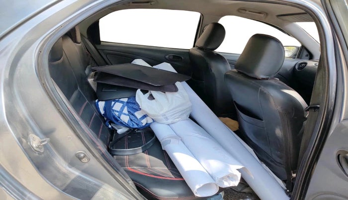 2013 Toyota Etios G, CNG, Manual, 95,110 km, interior