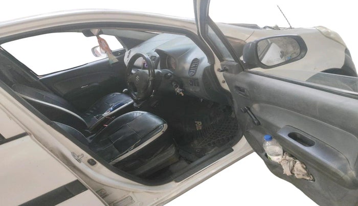 2012 Maruti Ritz LXI, CNG, Manual, 3,97,550 km, interior