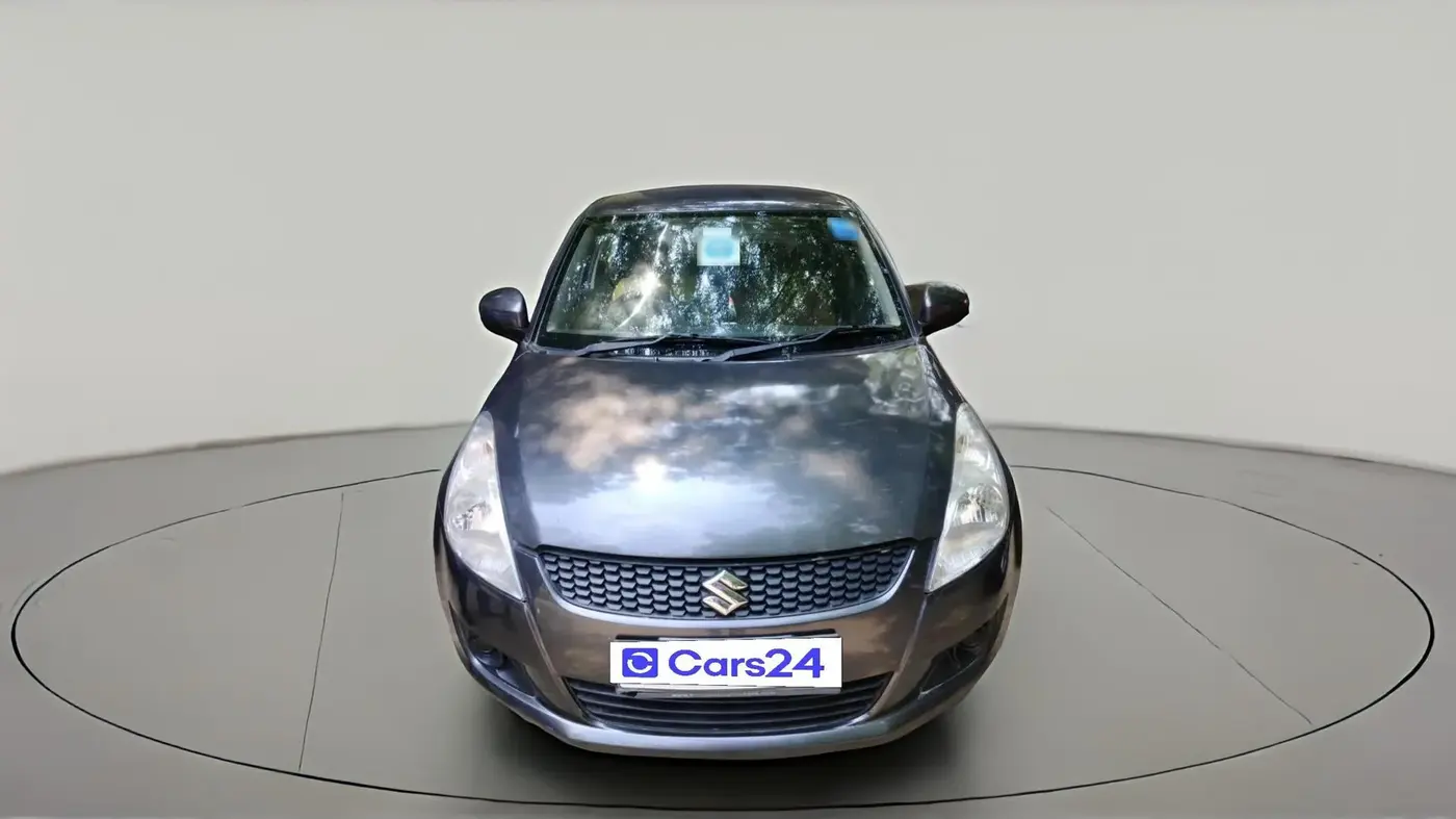2016 Maruti Swift LXI (O), CNG, Manual, 1,46,994 km, exterior