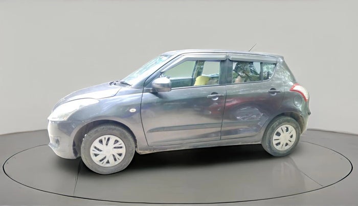 2016 Maruti Swift LXI (O), CNG, Manual, 1,46,994 km, exterior