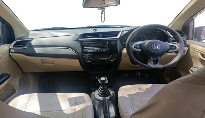 2016 Honda Amaze 1.5L I-DTEC S, Diesel, Manual, 1,72,625 km, interior
