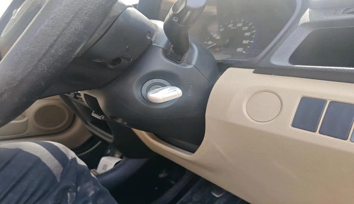 2016 Honda Amaze 1.5L I-DTEC S, Diesel, Manual, 1,72,625 km, interior