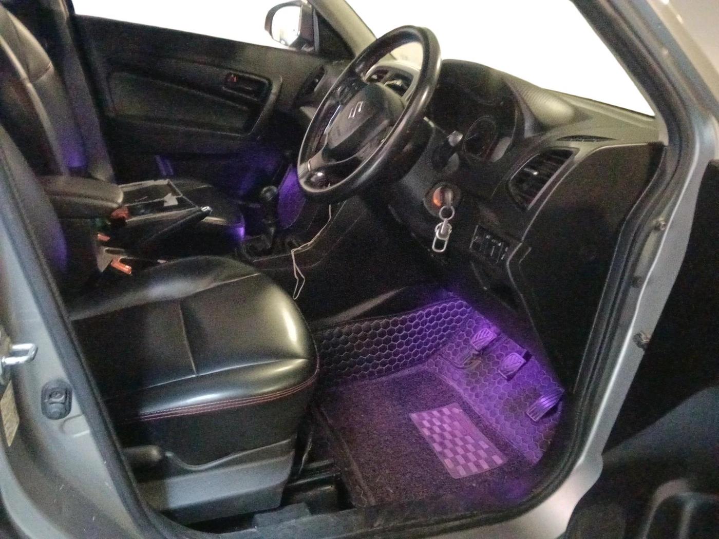 2022 Maruti Vitara Brezza LXI, Petrol, Manual, 83,346 km, interior