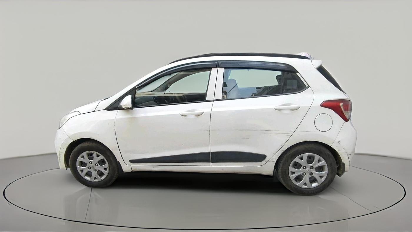 2016 Hyundai Grand i10 SPORTZ 1.2 KAPPA VTVT, CNG, Manual, 94,762 km, exterior