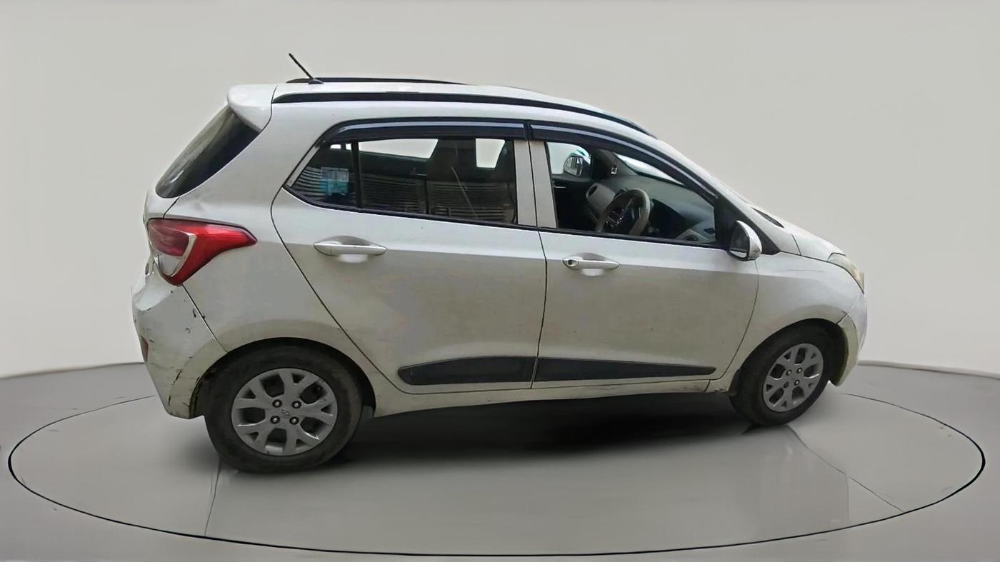 2016 Hyundai Grand i10 SPORTZ 1.2 KAPPA VTVT, CNG, Manual, 94,762 km, exterior