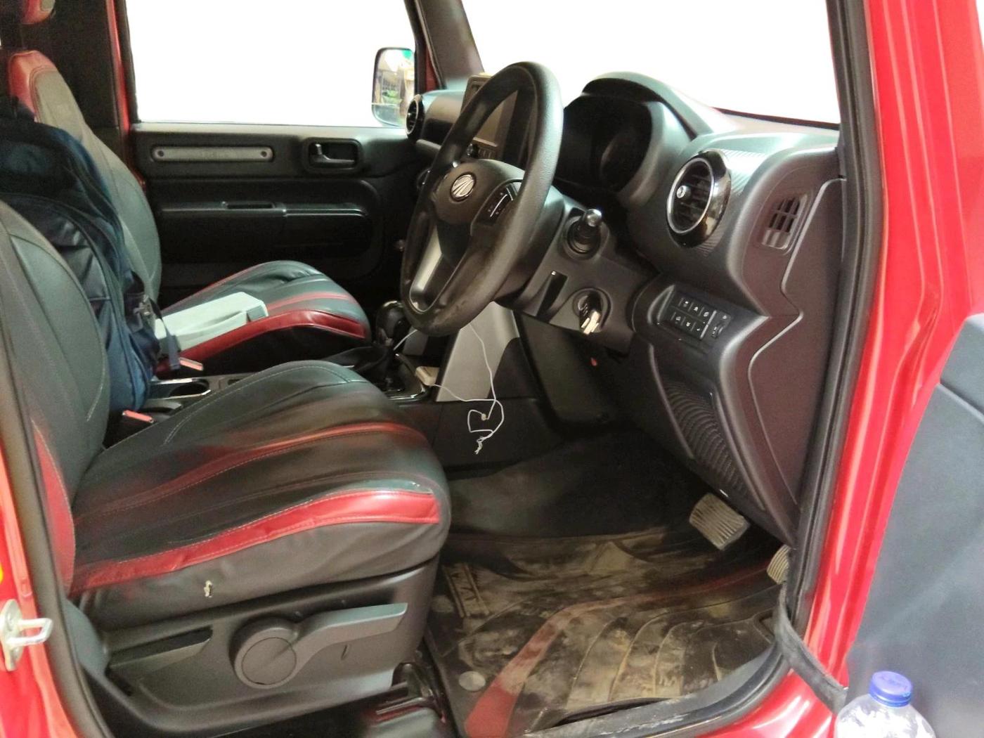 2021 Mahindra Thar LX PETROL HT 4WD AT, Petrol, Automatic, 34,838 km, interior