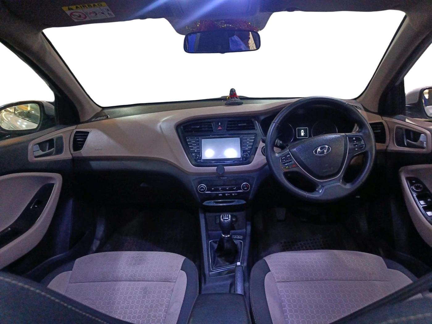 2017 Hyundai Elite i20 ASTA 1.4 CRDI (O), Diesel, Manual, 82,833 km, interior