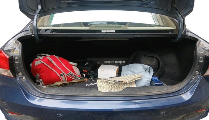 2018 Maruti Ciaz DELTA 1.4 MT PETROL, Petrol, Manual, 75,442 km, exterior