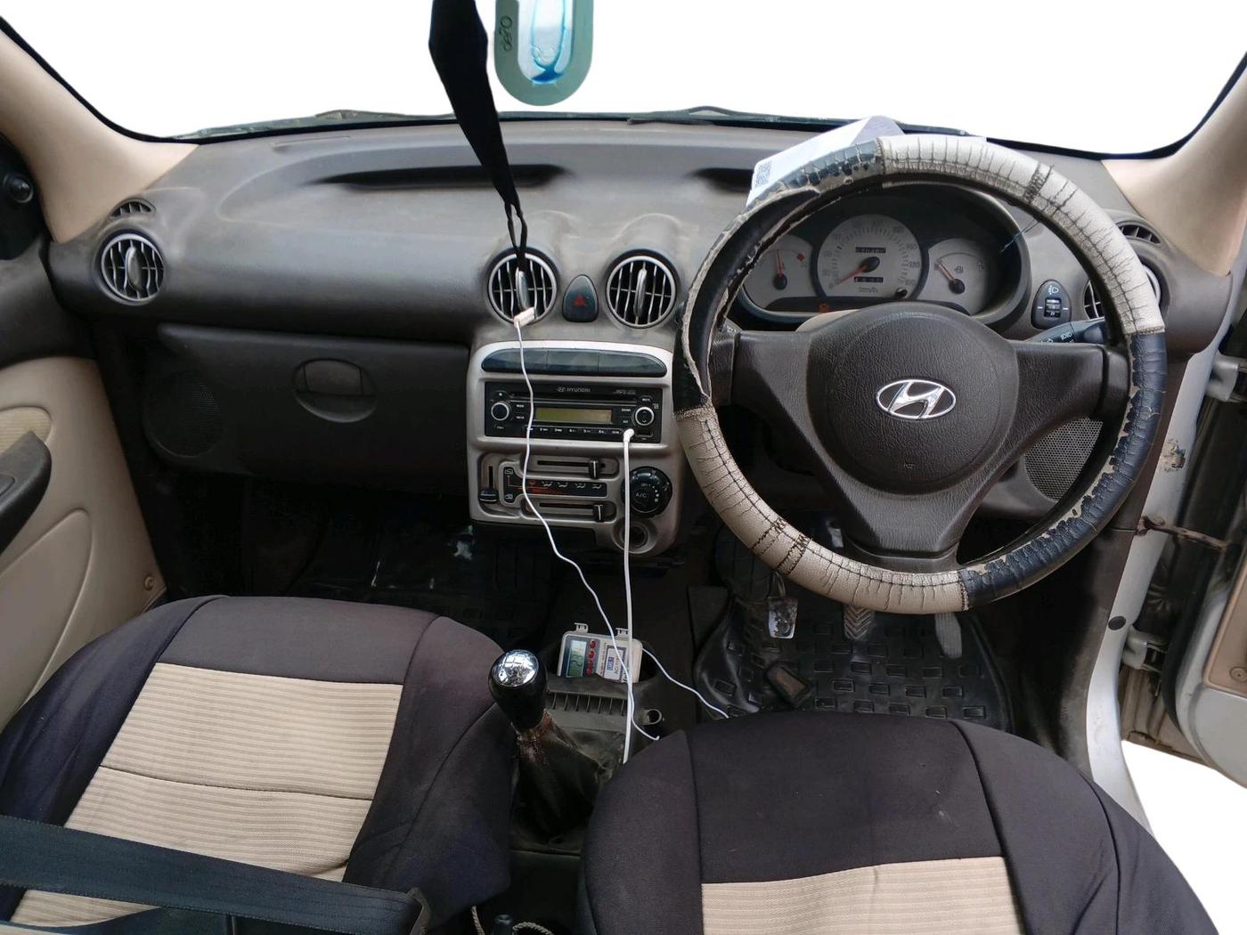 2014 Hyundai Santro Xing GLS, CNG, Manual, 70,486 km, interior