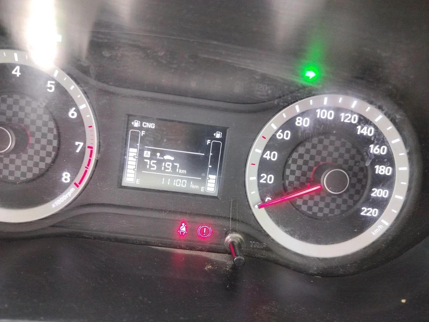 2020 Hyundai AURA S 1.2 CNG, CNG, Manual, 1,11,001 km, interior