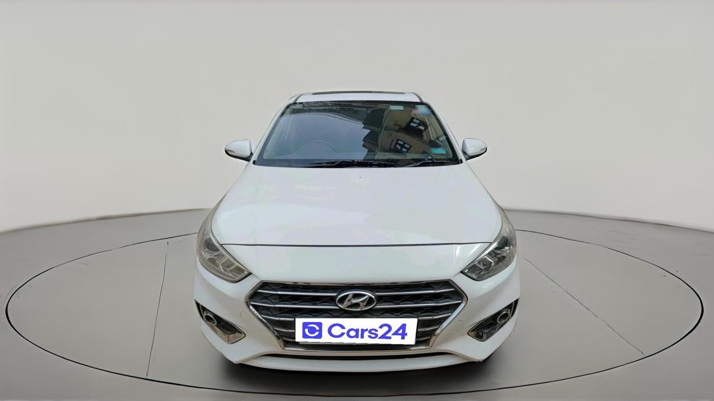 2018 Hyundai Verna 1.6 CRDI SX + AT, Diesel, Automatic, 97,043 km, exterior
