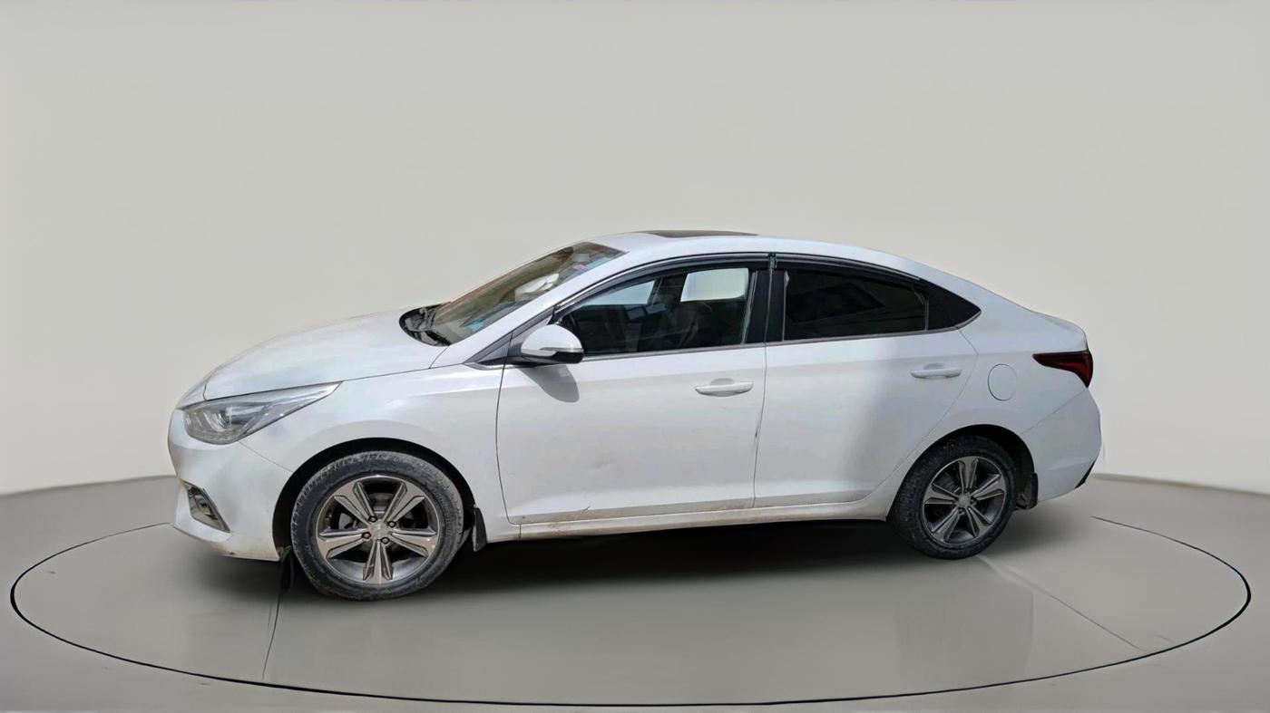2018 Hyundai Verna 1.6 CRDI SX + AT, Diesel, Automatic, 97,043 km, exterior