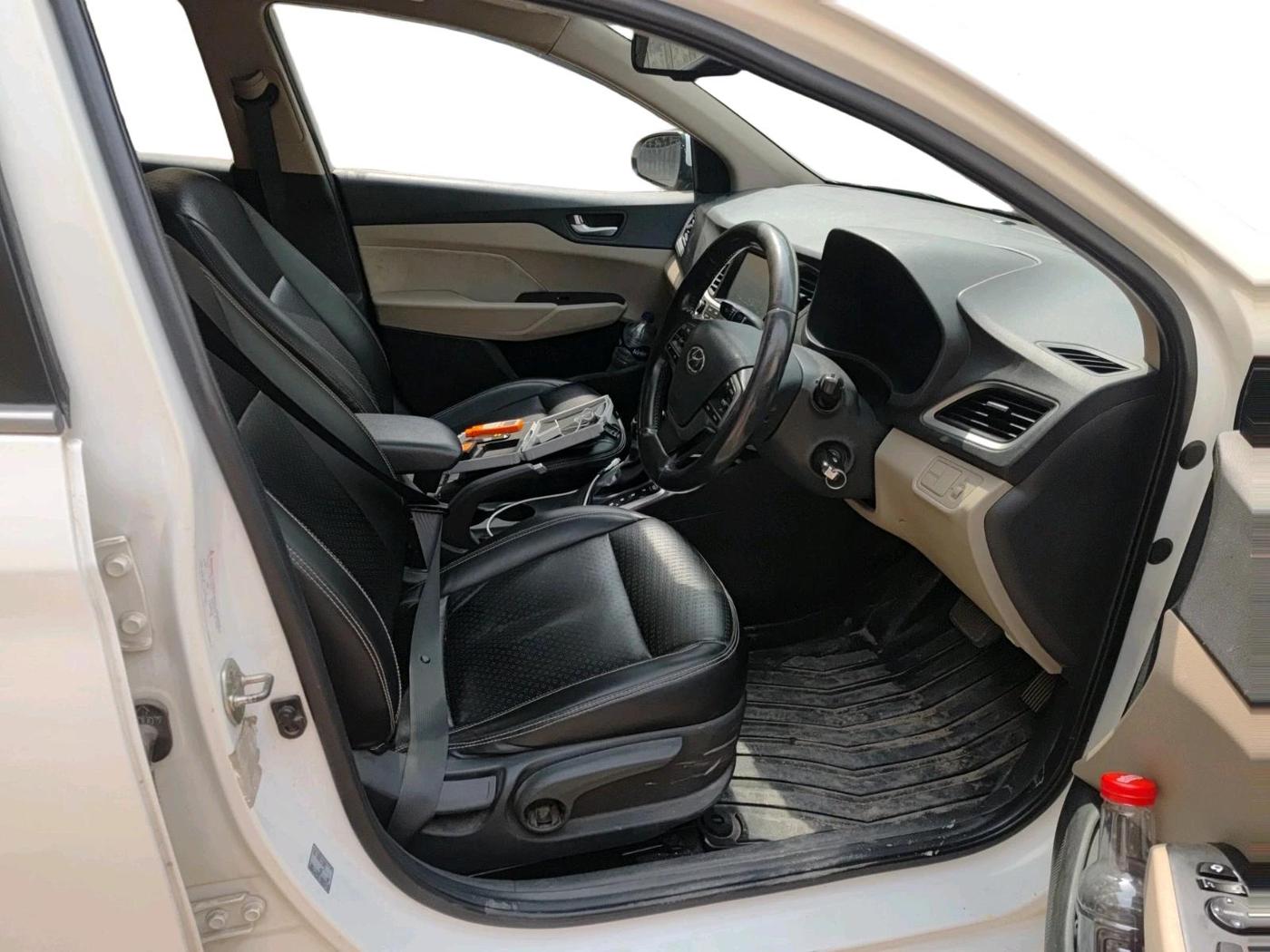 2018 Hyundai Verna 1.6 CRDI SX + AT, Diesel, Automatic, 97,043 km, interior