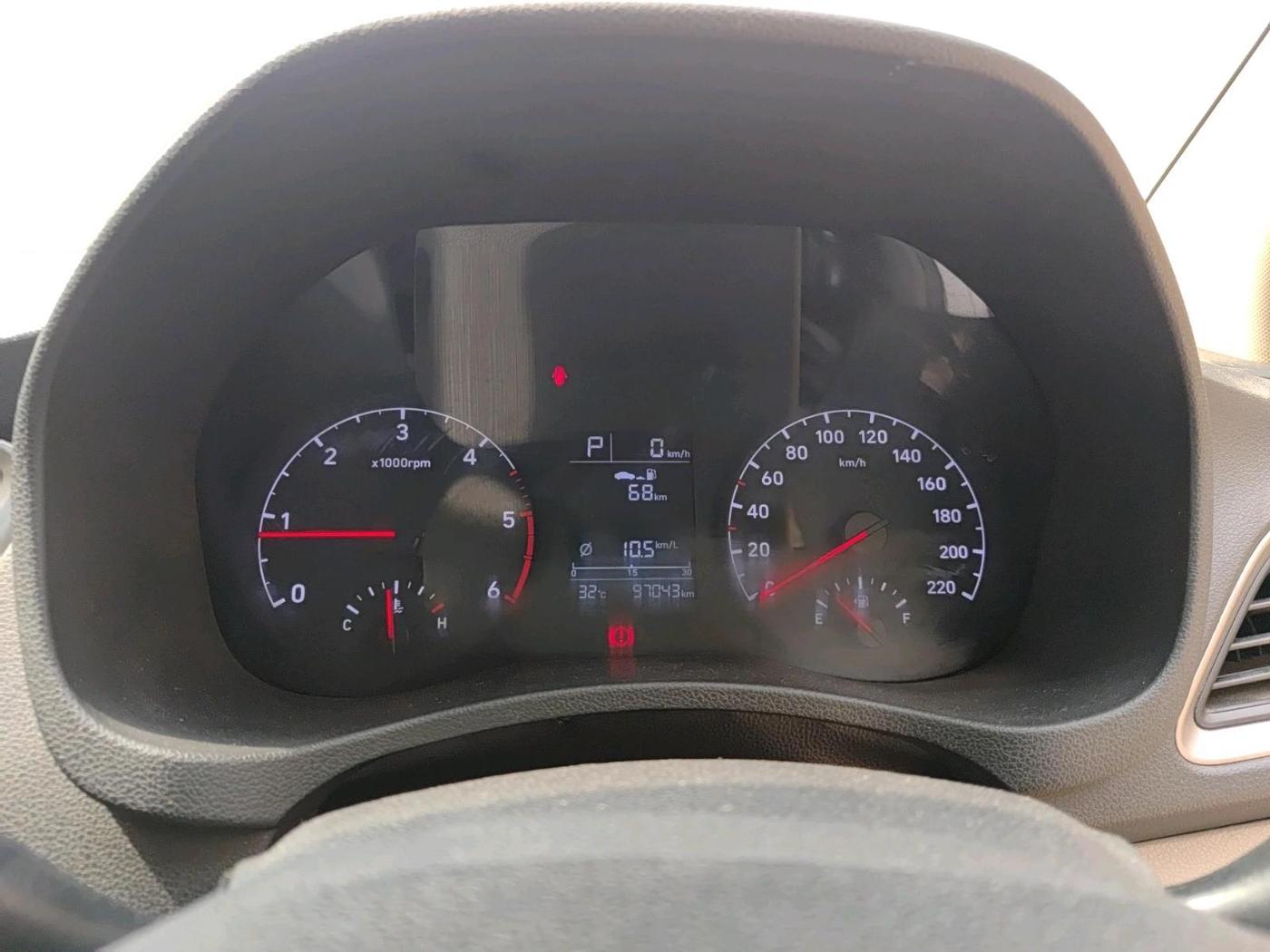 2018 Hyundai Verna 1.6 CRDI SX + AT, Diesel, Automatic, 97,043 km, interior