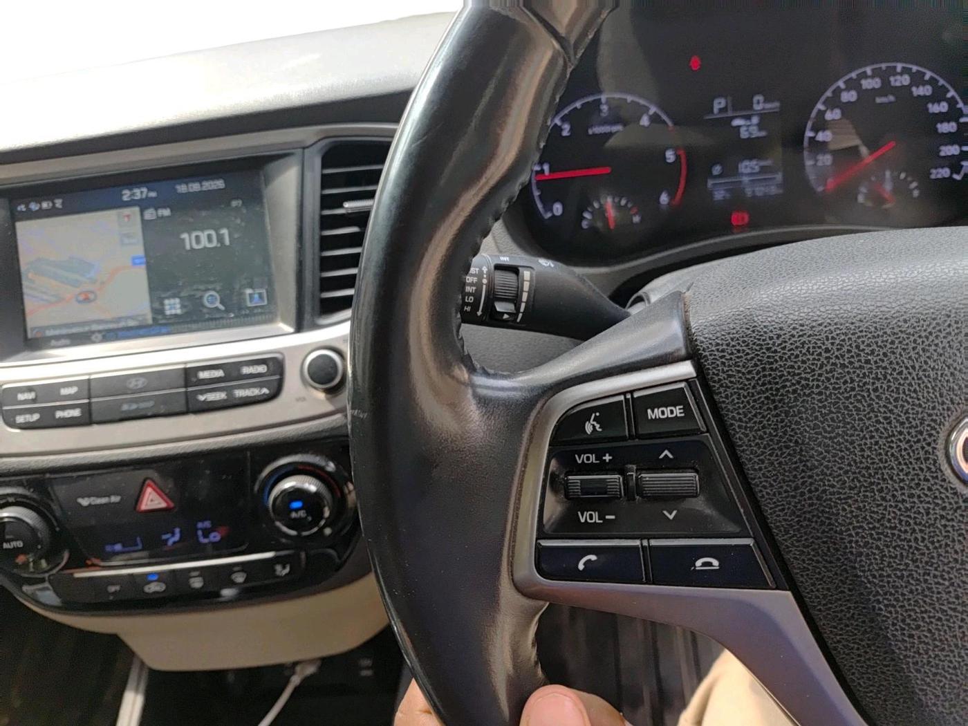 2018 Hyundai Verna 1.6 CRDI SX + AT, Diesel, Automatic, 97,043 km, interior