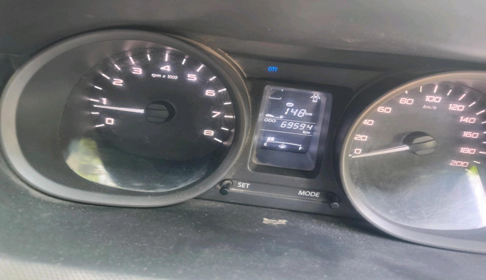 2016 Tata Tiago XE PETROL, Petrol, Manual, 69,594 km, interior