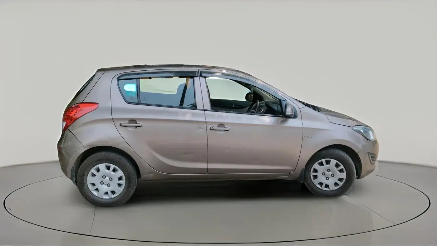 2014 Hyundai i20 MAGNA 1.2, CNG, Manual, 42,042 km, exterior