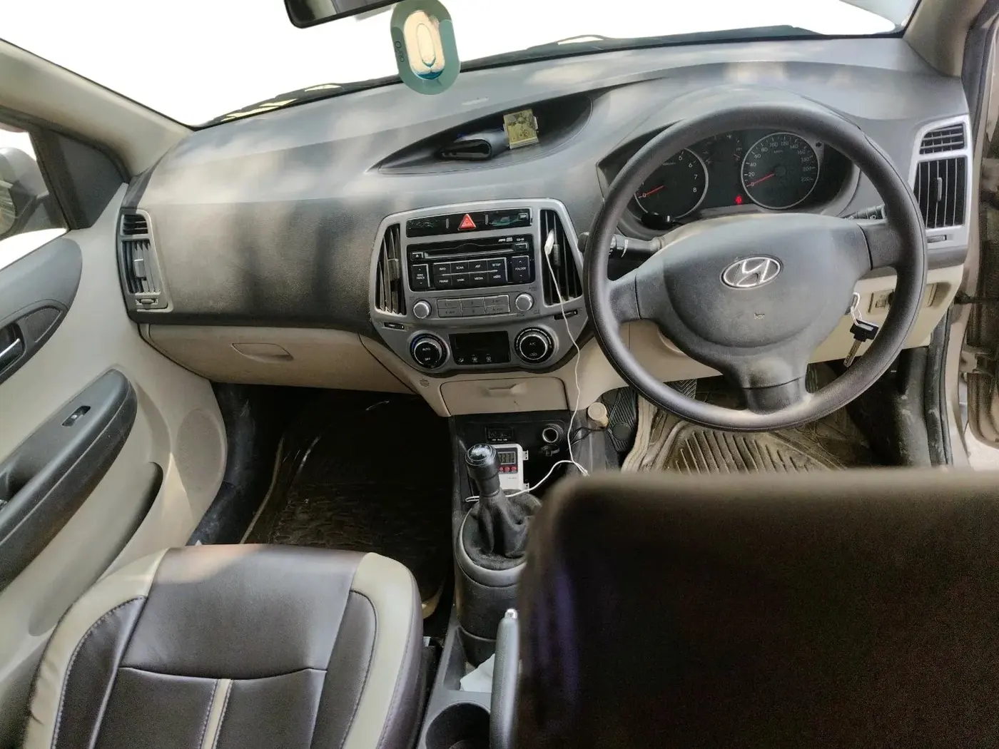 2014 Hyundai i20 MAGNA 1.2, CNG, Manual, 42,042 km, interior