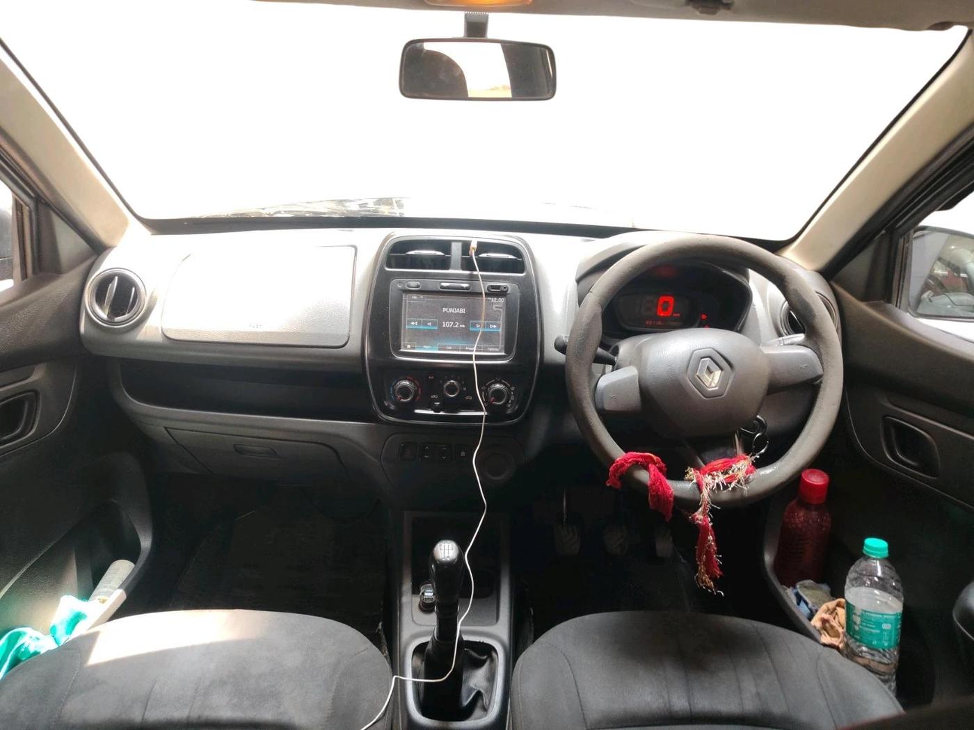 2016 Renault Kwid RXT 1.0, Petrol, Manual, 80,119 km, interior