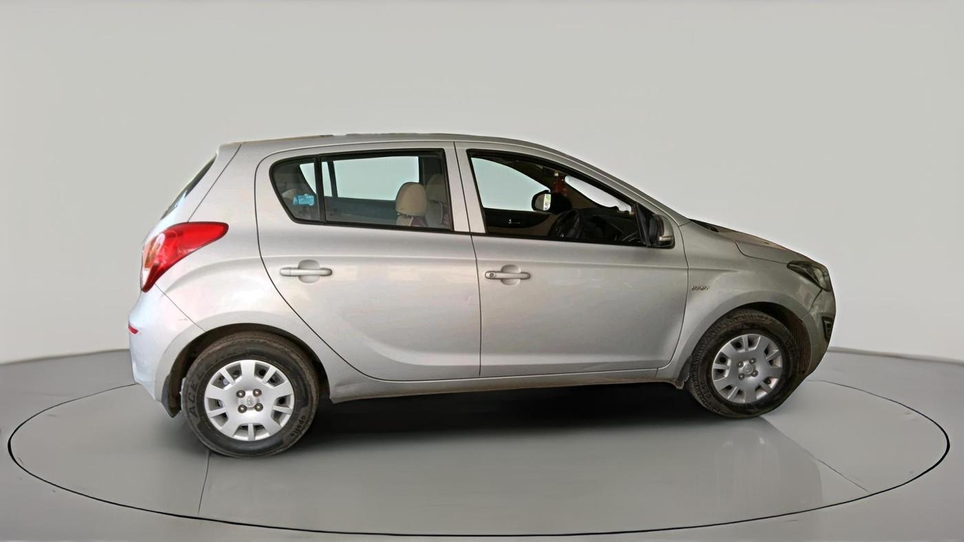 2013 Hyundai i20 MAGNA (O) 1.2, Petrol, Manual, 50,000 km, exterior