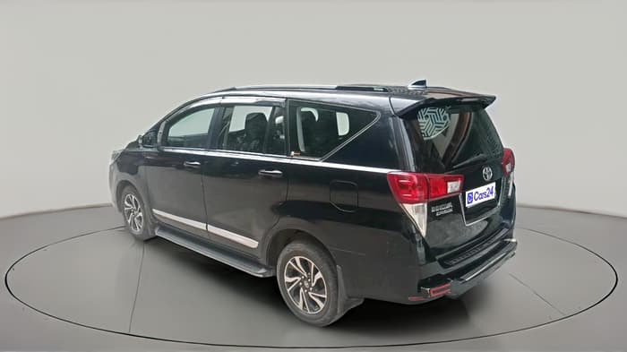 2021 Toyota Innova Crysta 2.7 GX 7 STR MT, Petrol, Manual, 58,793 km, exterior