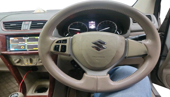 2016 Maruti Ertiga ZDI + SHVS, Diesel, Manual, 86,199 km, interior