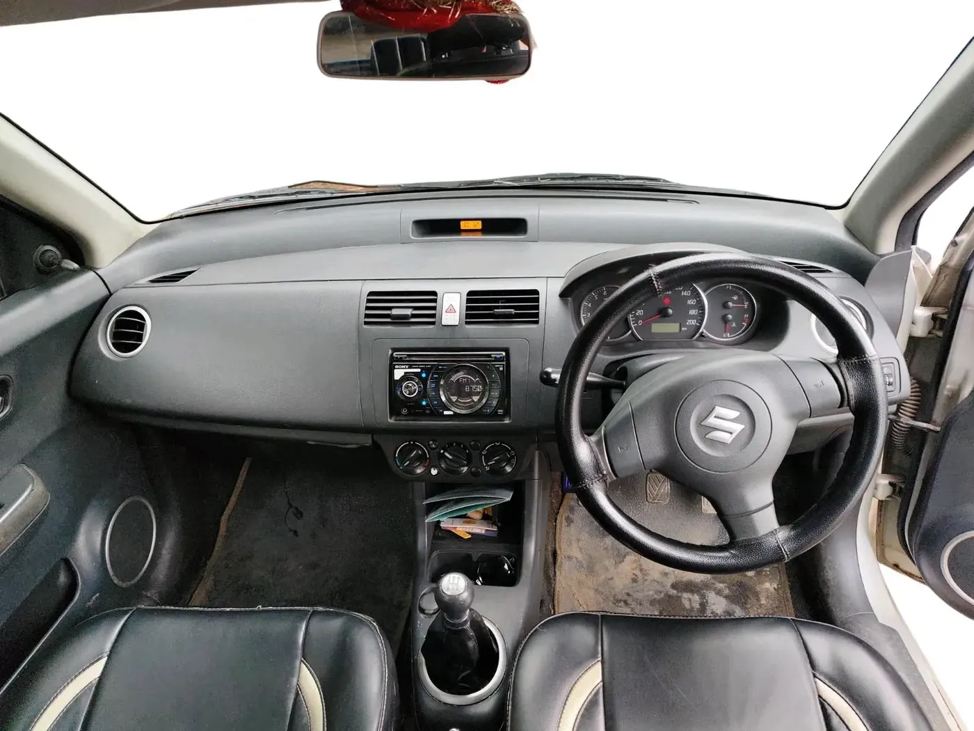 2011 Maruti Swift VXI, Petrol, Manual, 49,826 km, interior