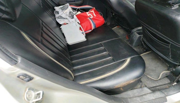 2011 Maruti Swift VXI, Petrol, Manual, 49,826 km, interior