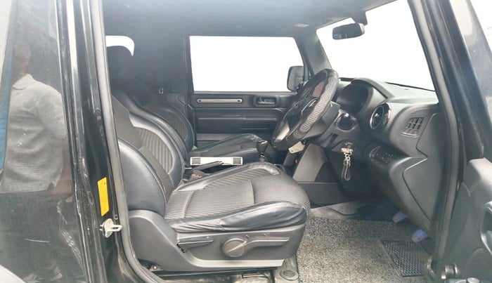 2023 Mahindra Thar LX D HT 2WD MT, Diesel, Manual, 44,999 km, interior