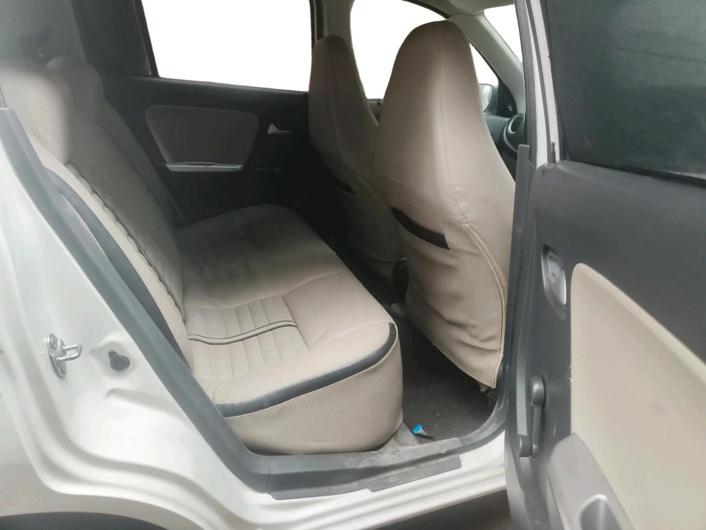 2016 Maruti Alto K10 VXI, Petrol, Manual, 34,015 km, interior