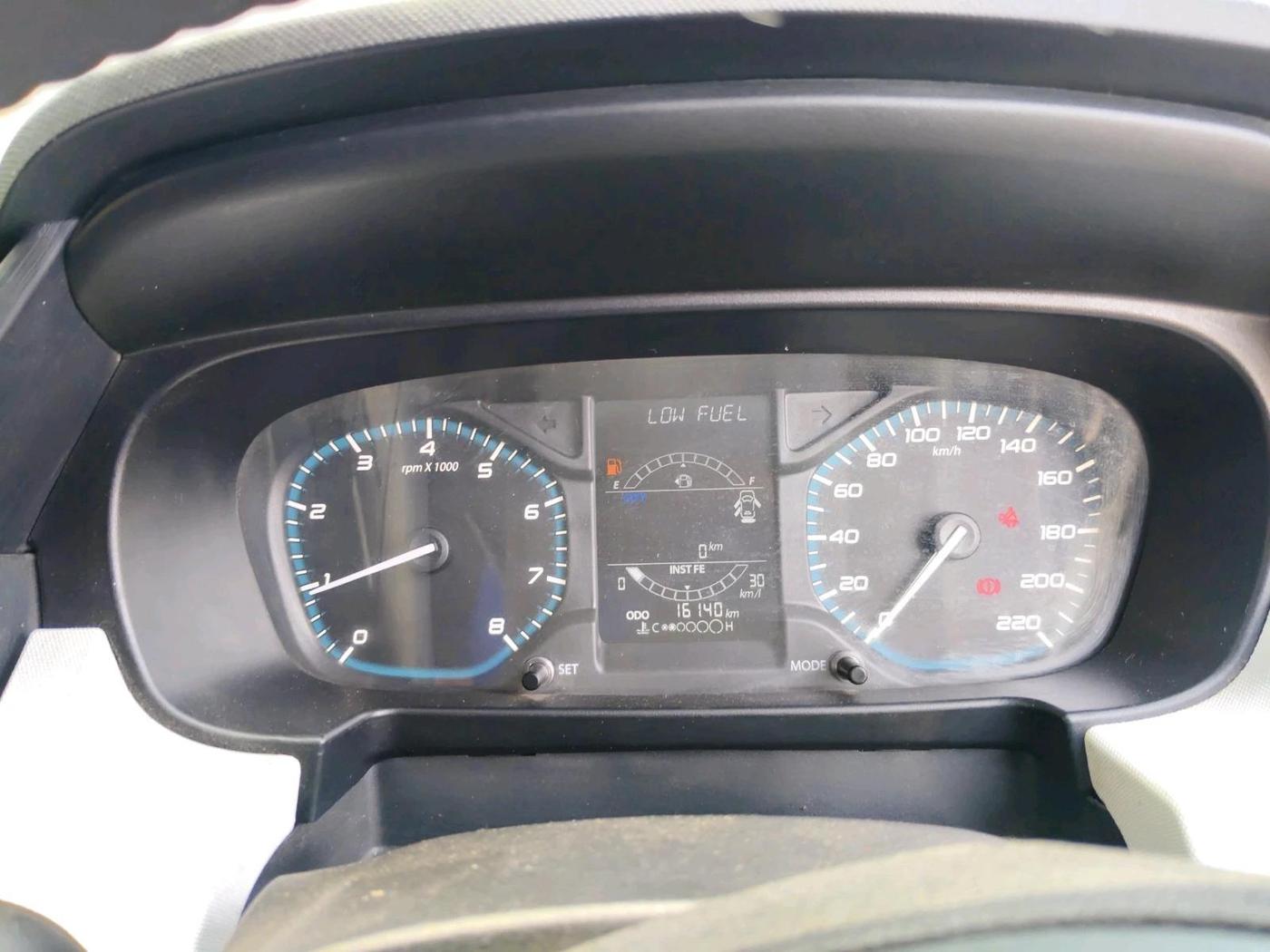 2022 Tata PUNCH PURE MT, Petrol, Manual, 16,140 km, interior