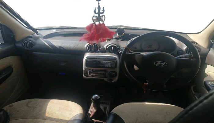 2011 Hyundai Santro Xing GL PLUS, CNG, Manual, 1,43,981 km, interior