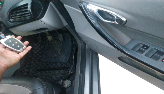 2021 Tata TIGOR XZ PLUS PETROL, Petrol, Manual, 72,210 km, interior