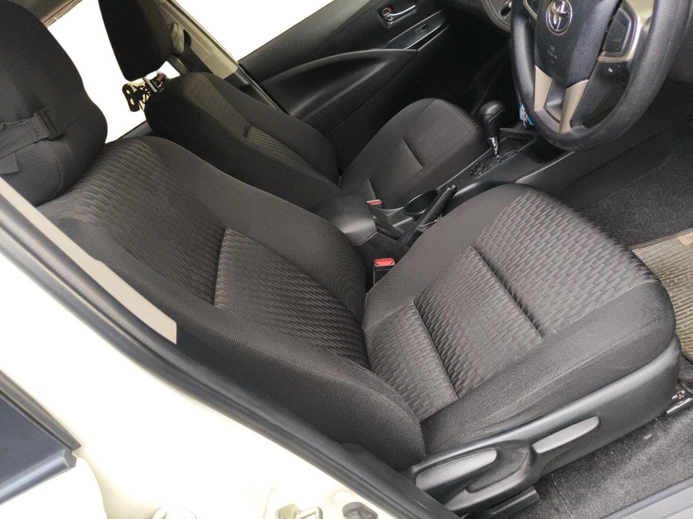 2021 Toyota Innova Crysta 2.7 GX AT 8 STR, Petrol, Automatic, 54,447 km, interior