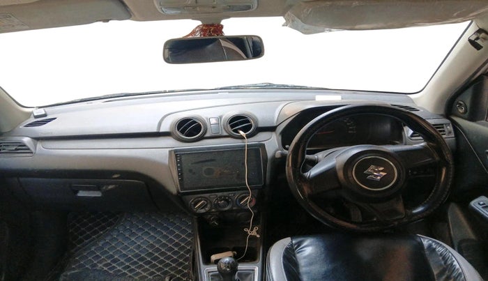 2019 Maruti Swift LXI, CNG, Manual, 61,355 km, interior